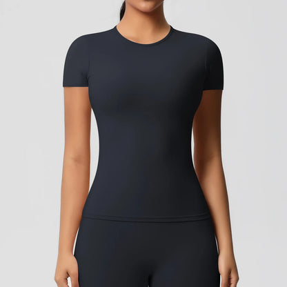Classic Shape Tee by Vivacuerpo